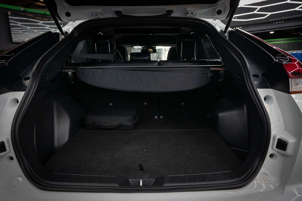 2023 Mitsubishi Eclipse Cross PHEV Exceed YB