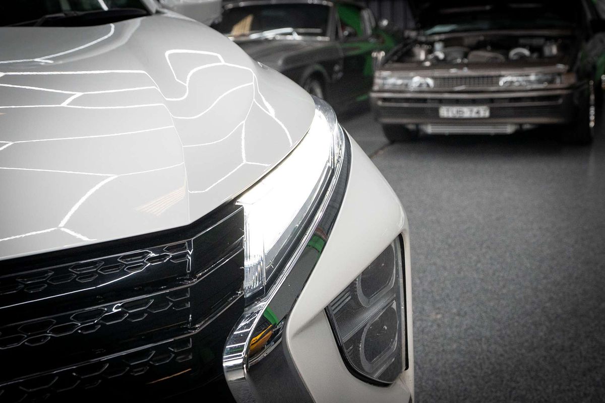 2023 Mitsubishi Eclipse Cross PHEV Exceed YB