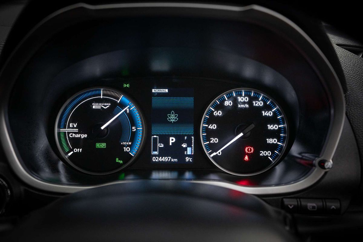 2023 Mitsubishi Eclipse Cross PHEV Exceed YB
