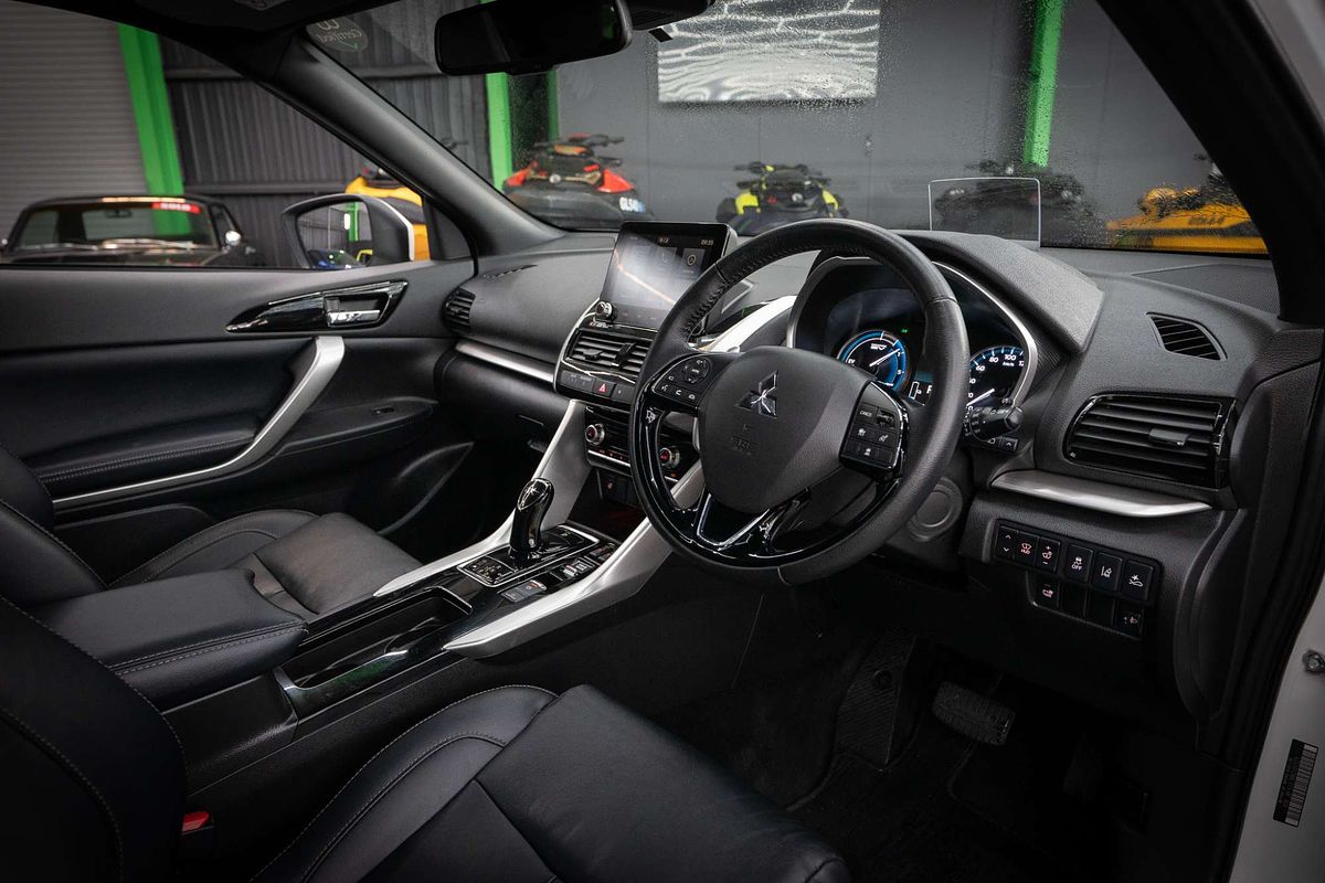 2023 Mitsubishi Eclipse Cross PHEV Exceed YB