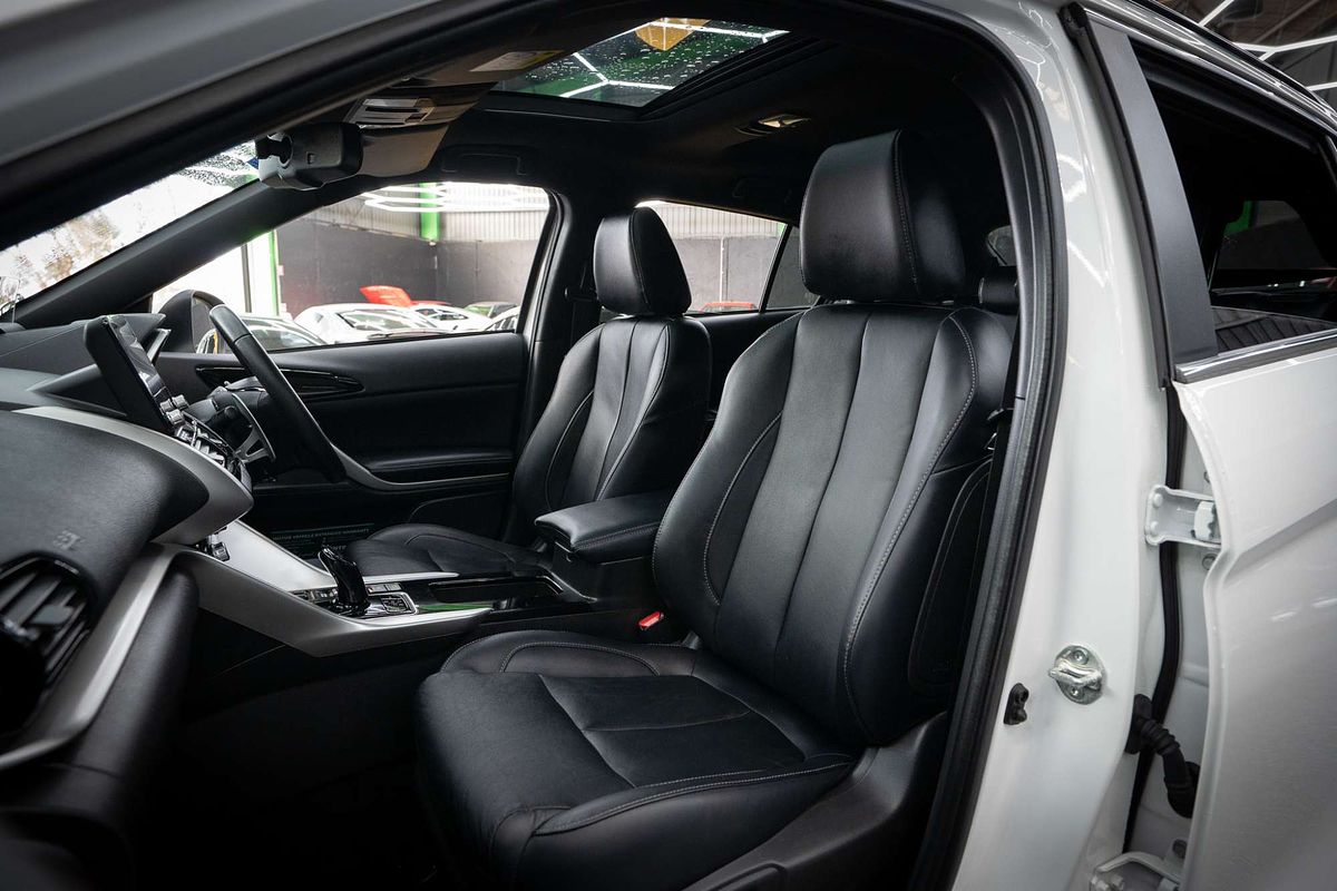 2023 Mitsubishi Eclipse Cross PHEV Exceed YB