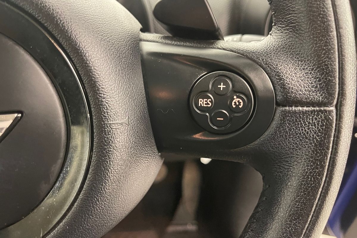 2015 MINI Countryman Cooper R60