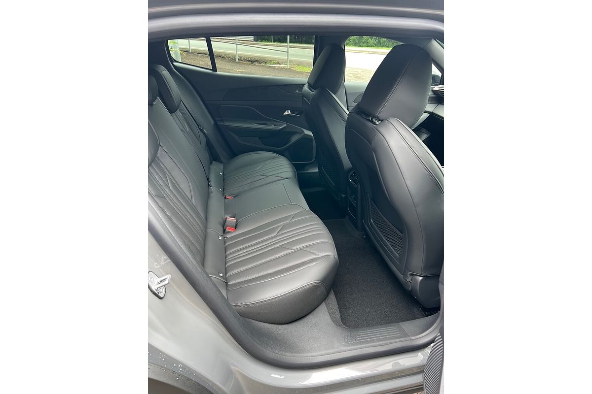 2024 Peugeot 408 GT Fastback e-DCS Hybrid P54 MY25
