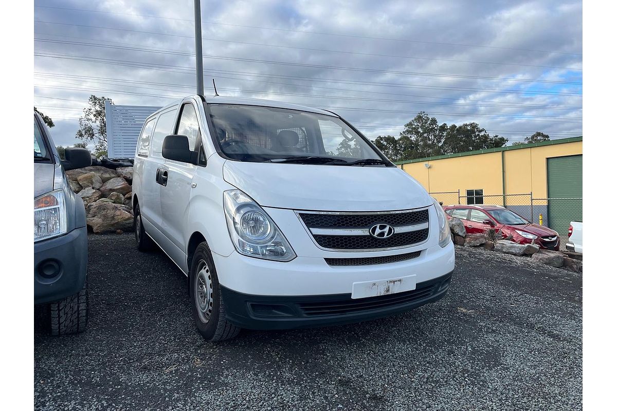 2014 Hyundai iLoad TQ2-V