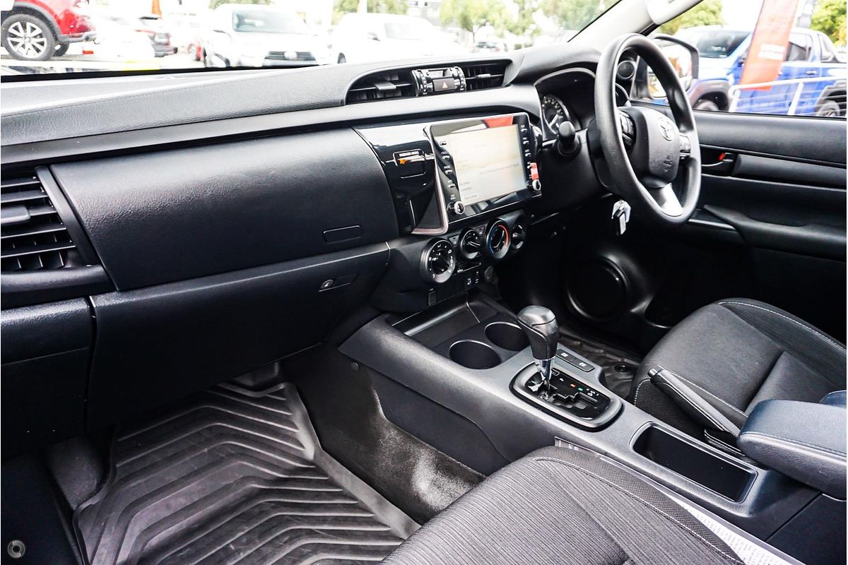 2021 Toyota Hilux SR GUN126R 4X4