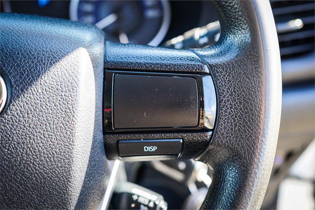 2019 Toyota Hilux SR GUN126R 4X4