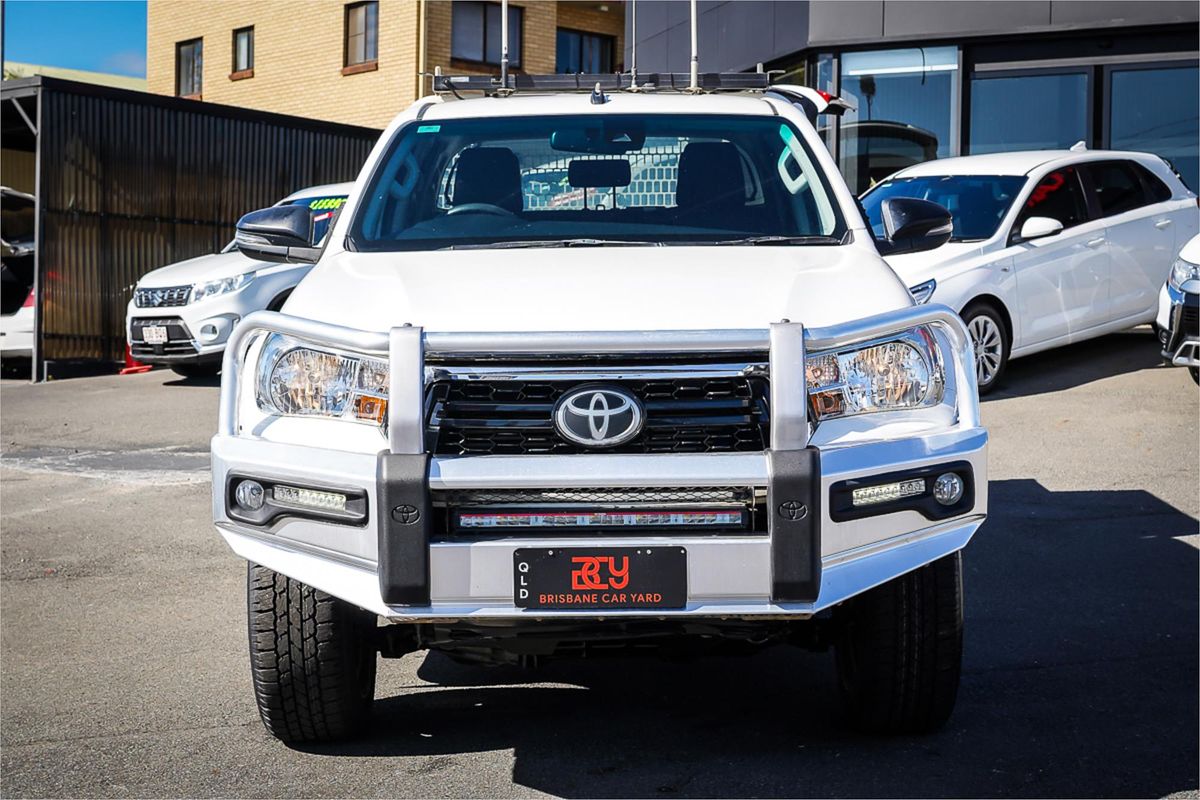 2019 Toyota Hilux SR GUN126R 4X4