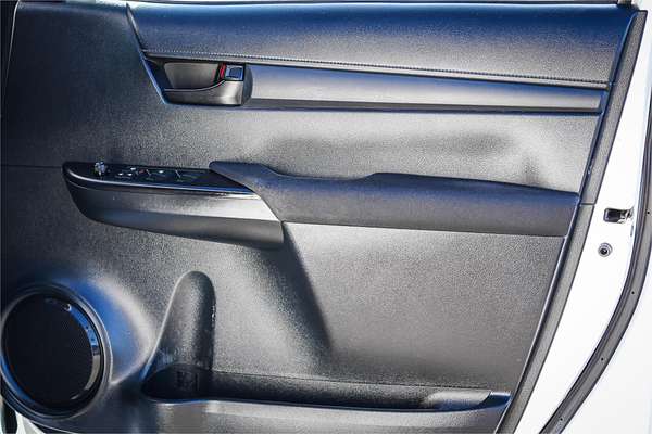 2019 Toyota Hilux SR GUN126R 4X4