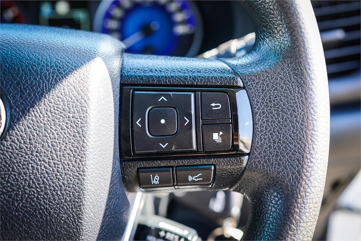 2019 Toyota Hilux SR GUN126R 4X4