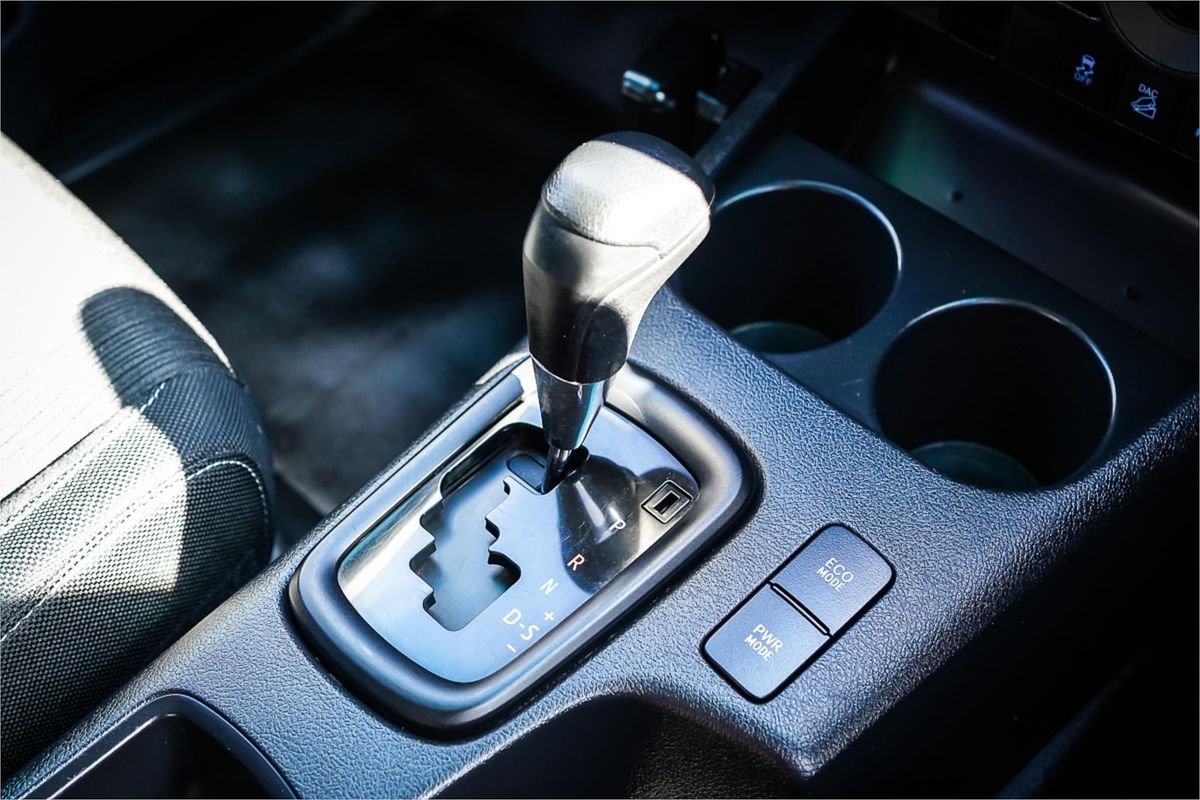 2019 Toyota Hilux SR GUN126R 4X4