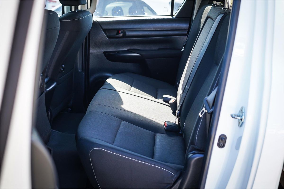 2019 Toyota Hilux SR GUN126R 4X4
