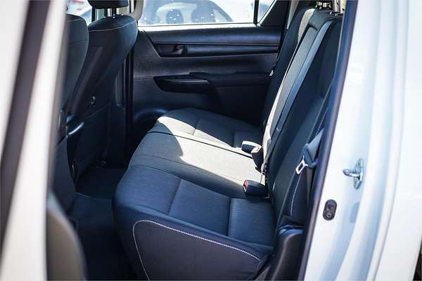 2019 Toyota Hilux SR GUN126R 4X4