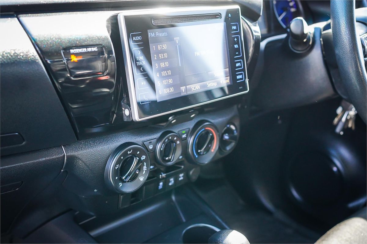 2019 Toyota Hilux SR GUN126R 4X4
