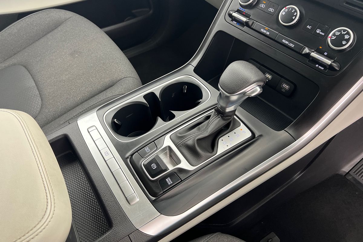 2023 Kia Carnival S KA4