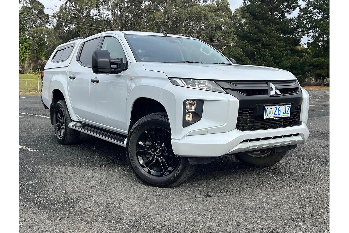 2022 Mitsubishi Triton GLX-R MR 4X4