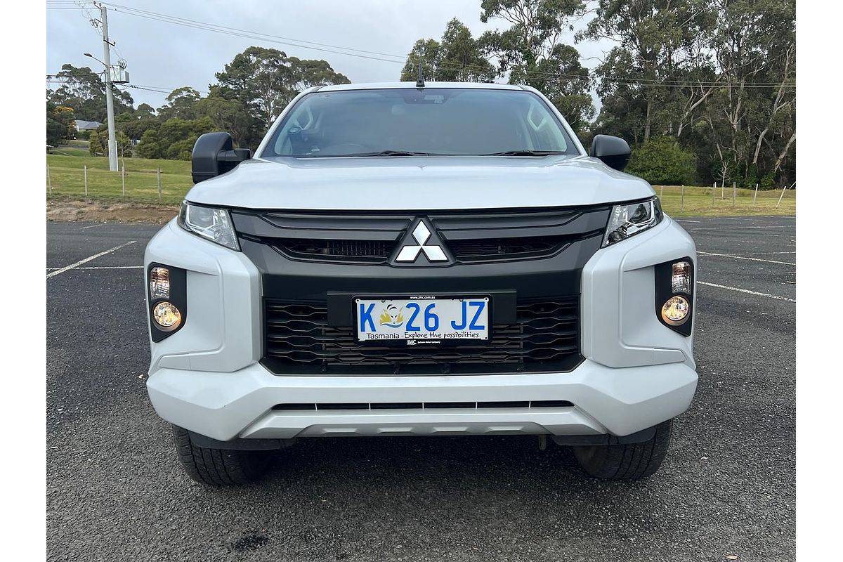 2022 Mitsubishi Triton GLX-R MR 4X4