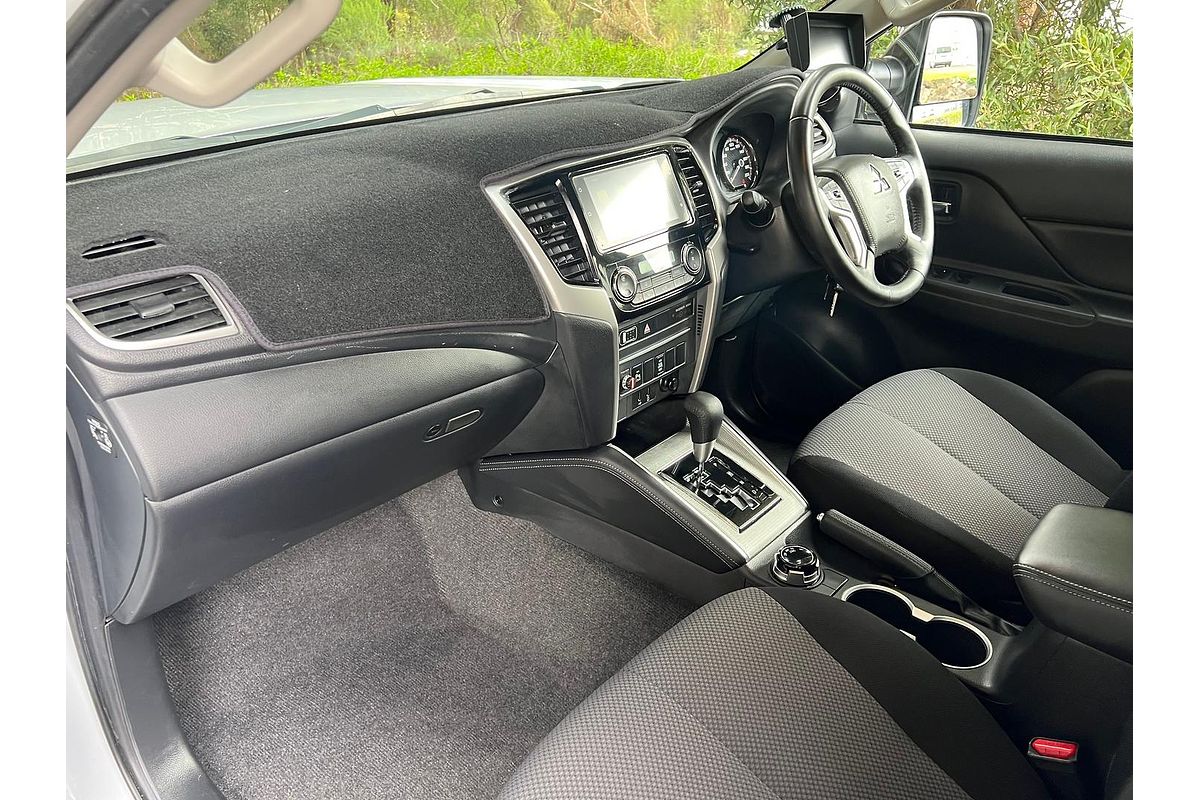 2022 Mitsubishi Triton GLX-R MR 4X4
