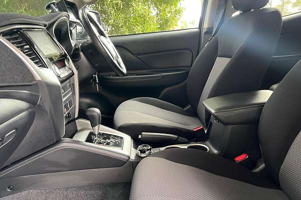 2022 Mitsubishi Triton GLX-R MR 4X4