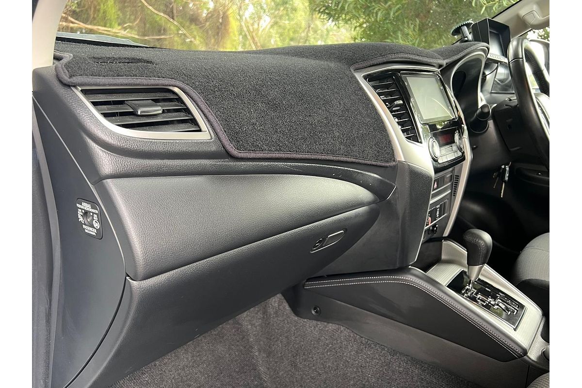 2022 Mitsubishi Triton GLX-R MR 4X4