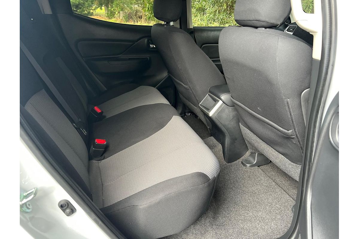 2022 Mitsubishi Triton GLX-R MR 4X4