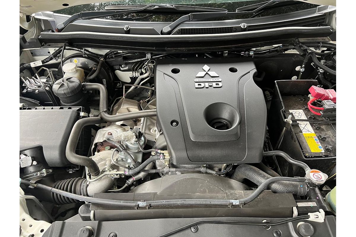 2022 Mitsubishi Triton GLX-R MR 4X4