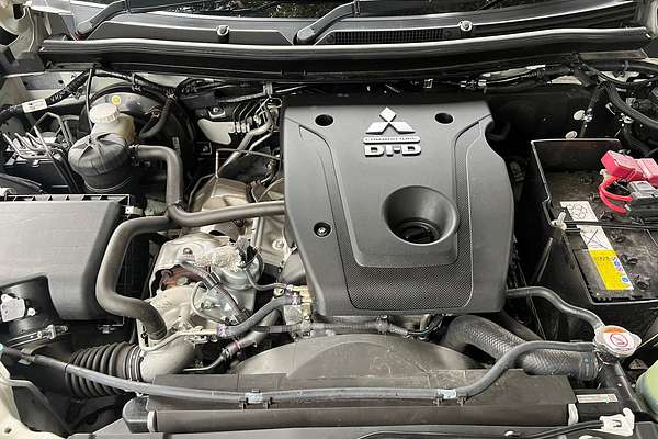 2022 Mitsubishi Triton GLX-R MR 4X4