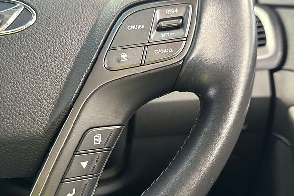 2016 Hyundai Santa Fe Highlander DM3 Series II