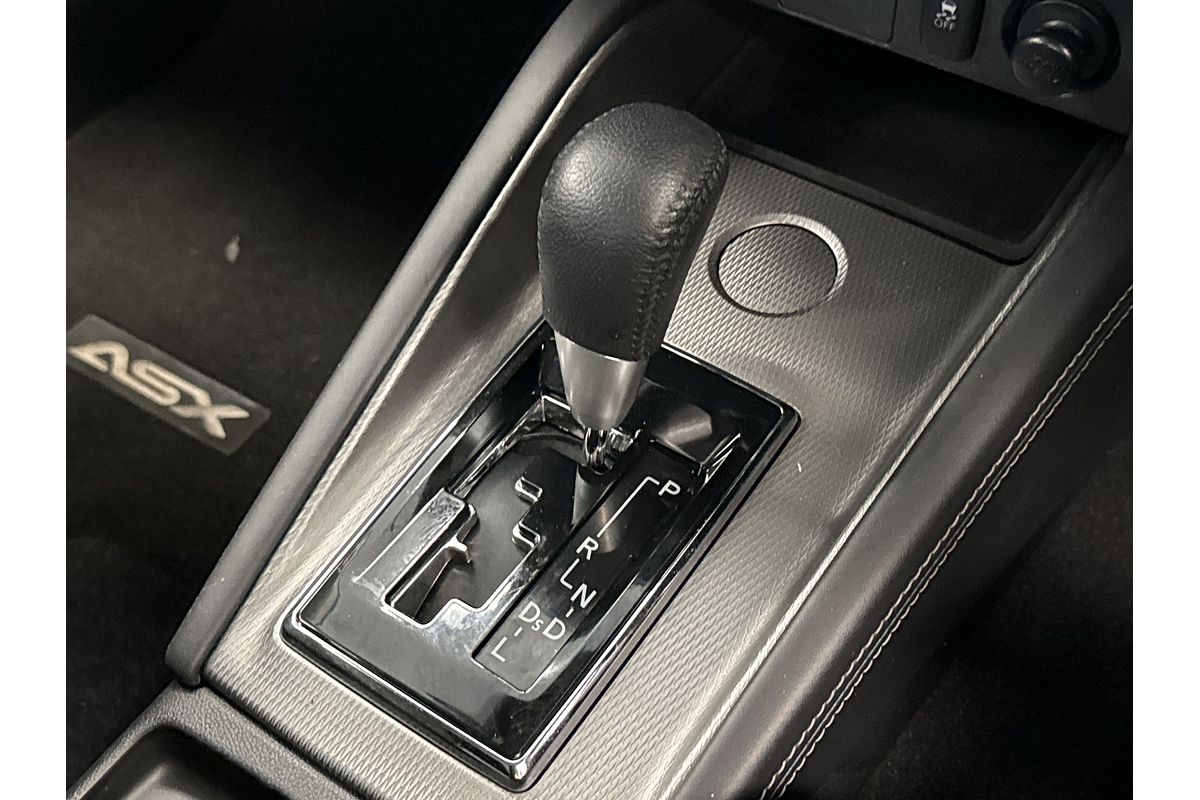 2020 Mitsubishi ASX ES XD
