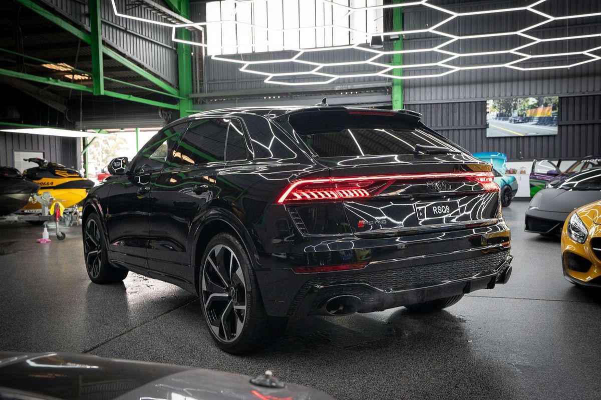 2021 Audi RS Q8 TFSI F1