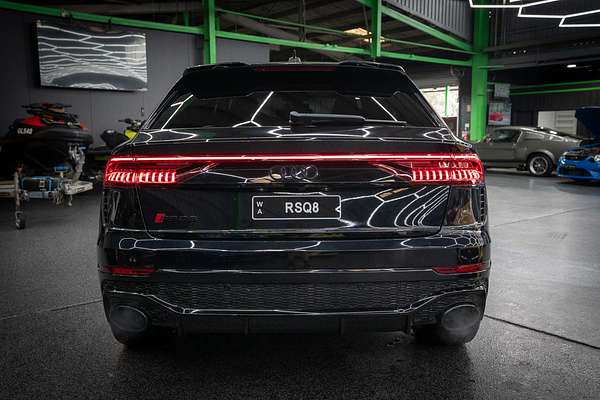 2021 Audi RS Q8 TFSI F1