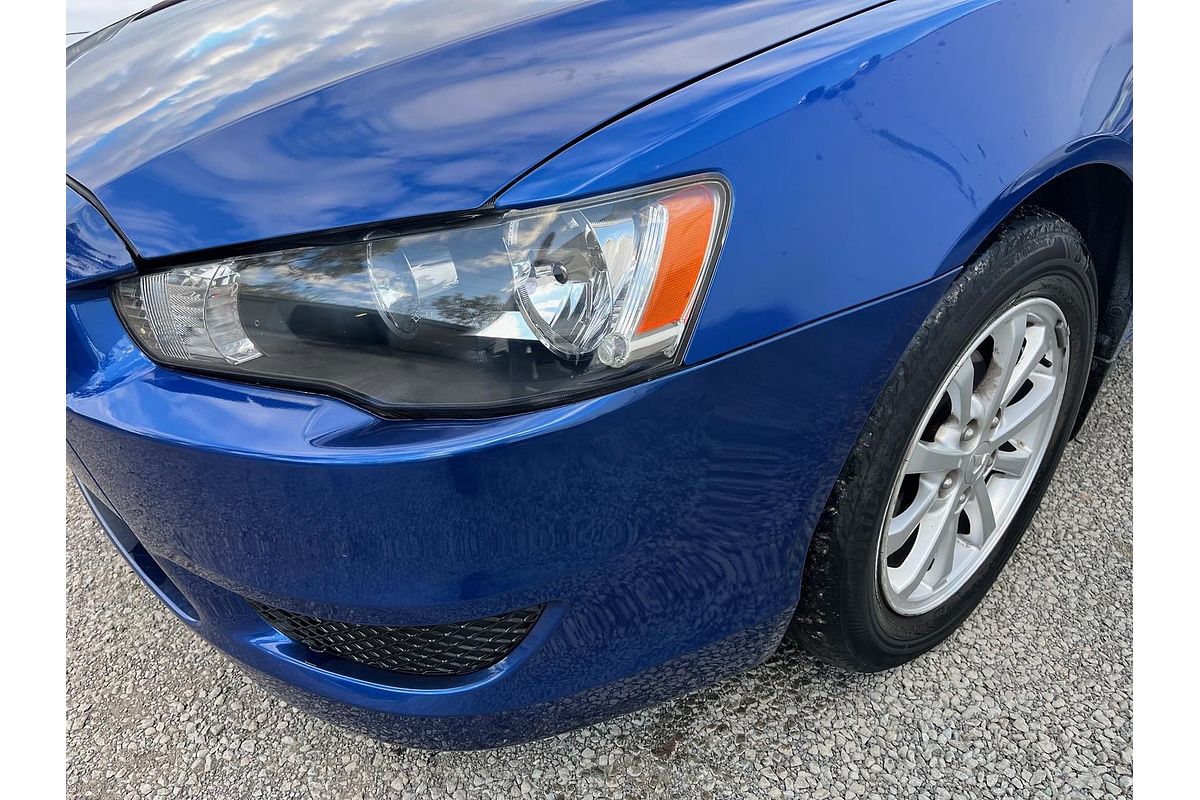 2010 Mitsubishi Lancer ES CJ