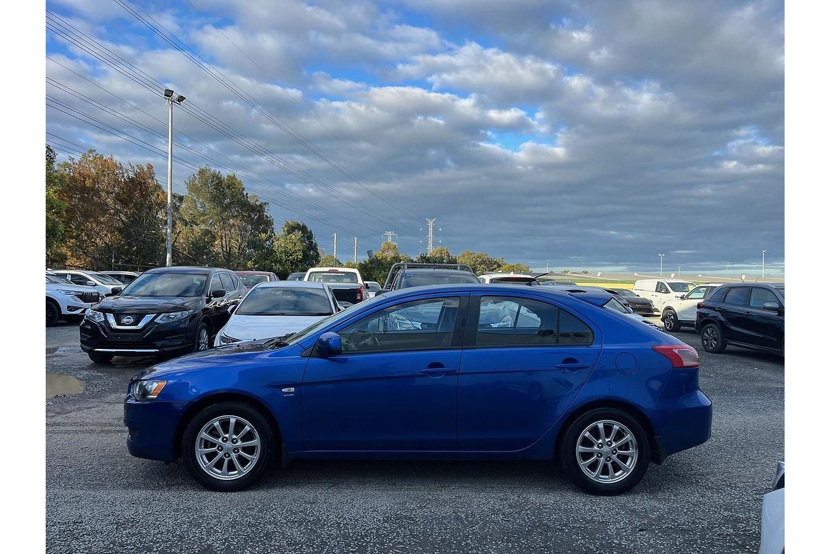 2010 Mitsubishi Lancer ES CJ