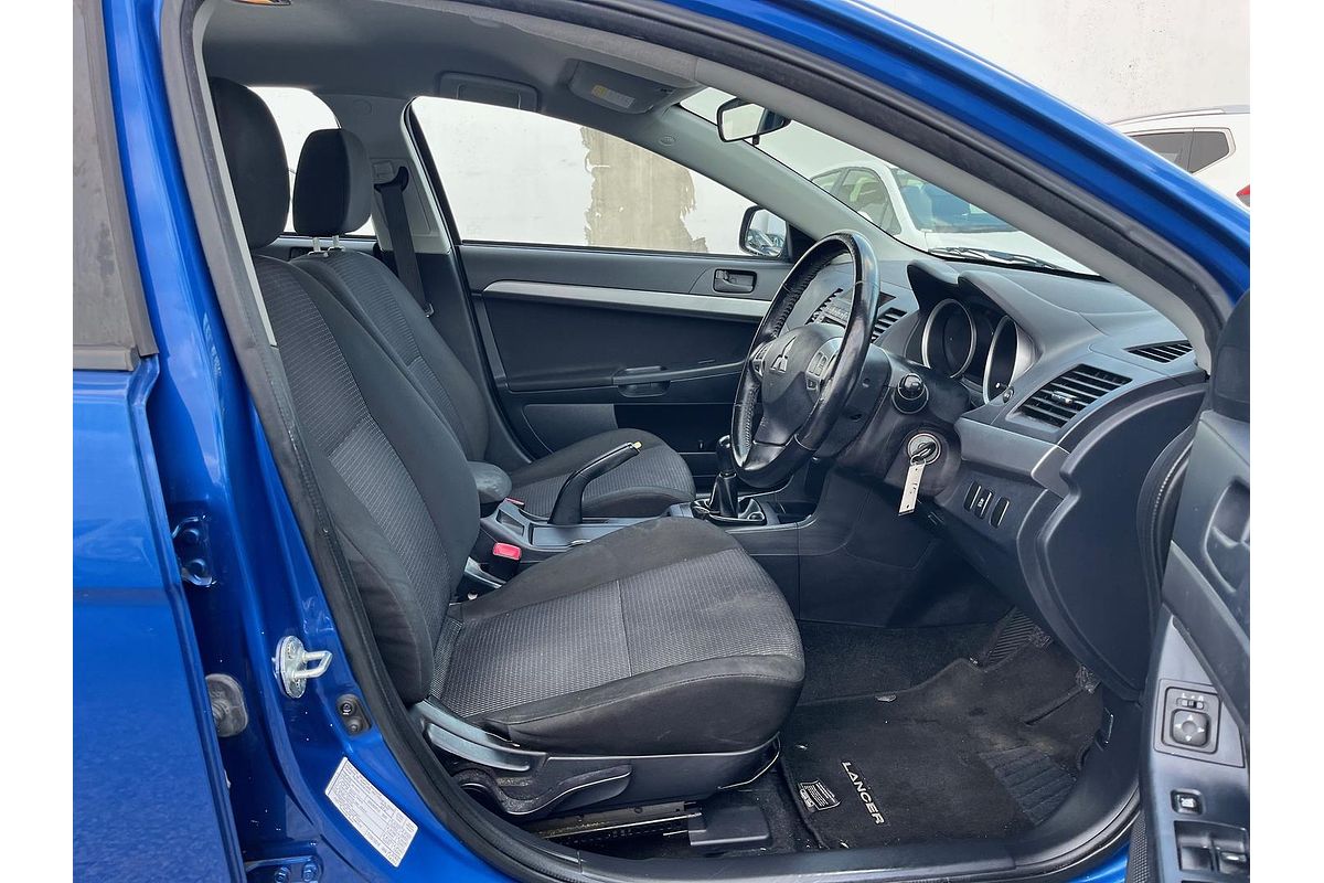 2010 Mitsubishi Lancer ES CJ