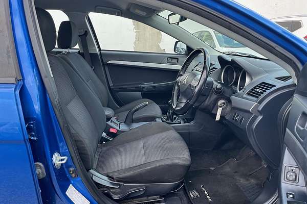 2010 Mitsubishi Lancer ES CJ