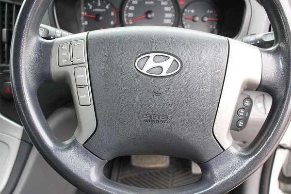 2014 Hyundai iMax TQ-W