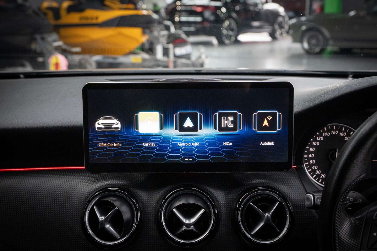 2013 Mercedes-Benz A-Class A180 W176