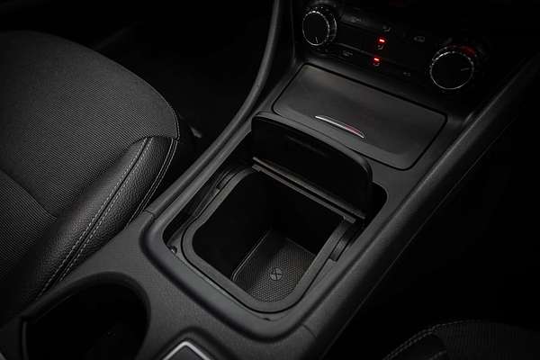 2013 Mercedes-Benz A-Class A180 W176
