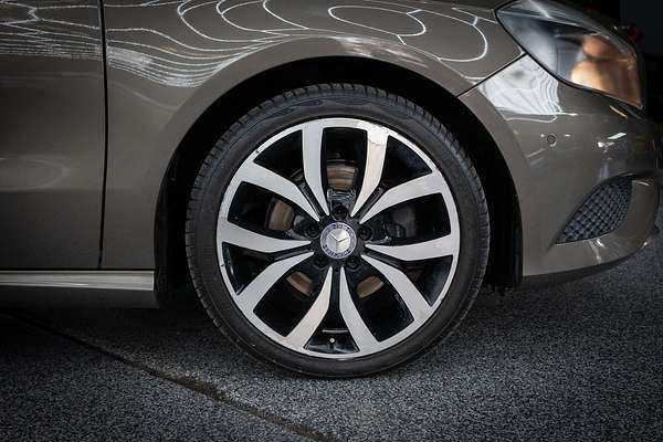 2013 Mercedes-Benz A-Class A180 W176
