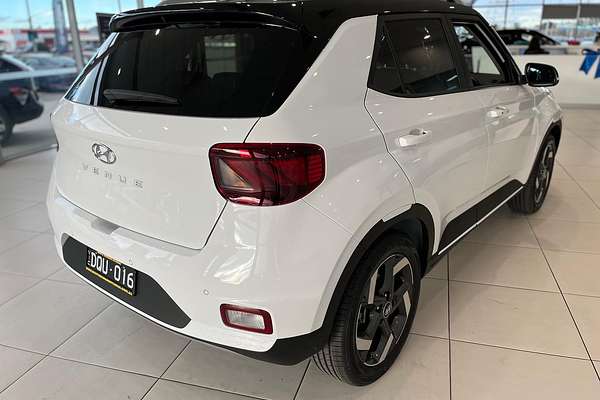 2025 Hyundai Venue Elite QX.V5