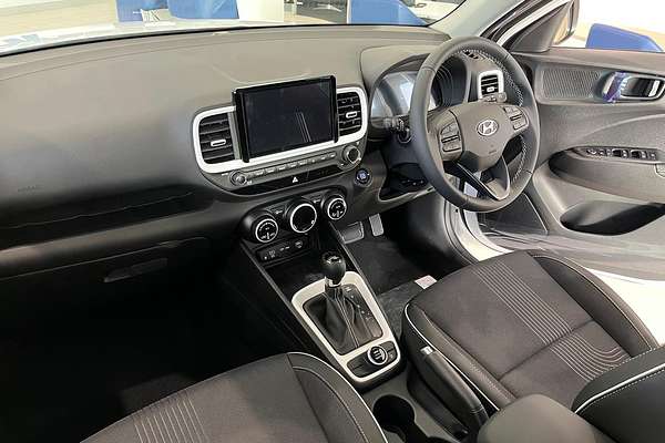 2025 Hyundai Venue Elite QX.V5