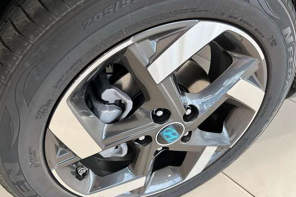 2025 Hyundai Venue Elite QX.V5