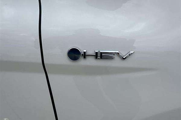 2025 Toyota Camry Ascent Sport AXVH80R