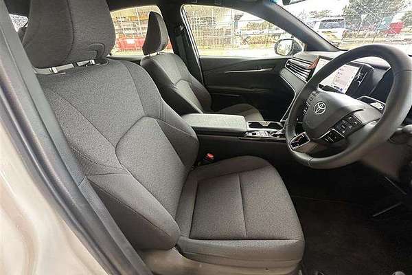2025 Toyota Camry Ascent Sport AXVH80R