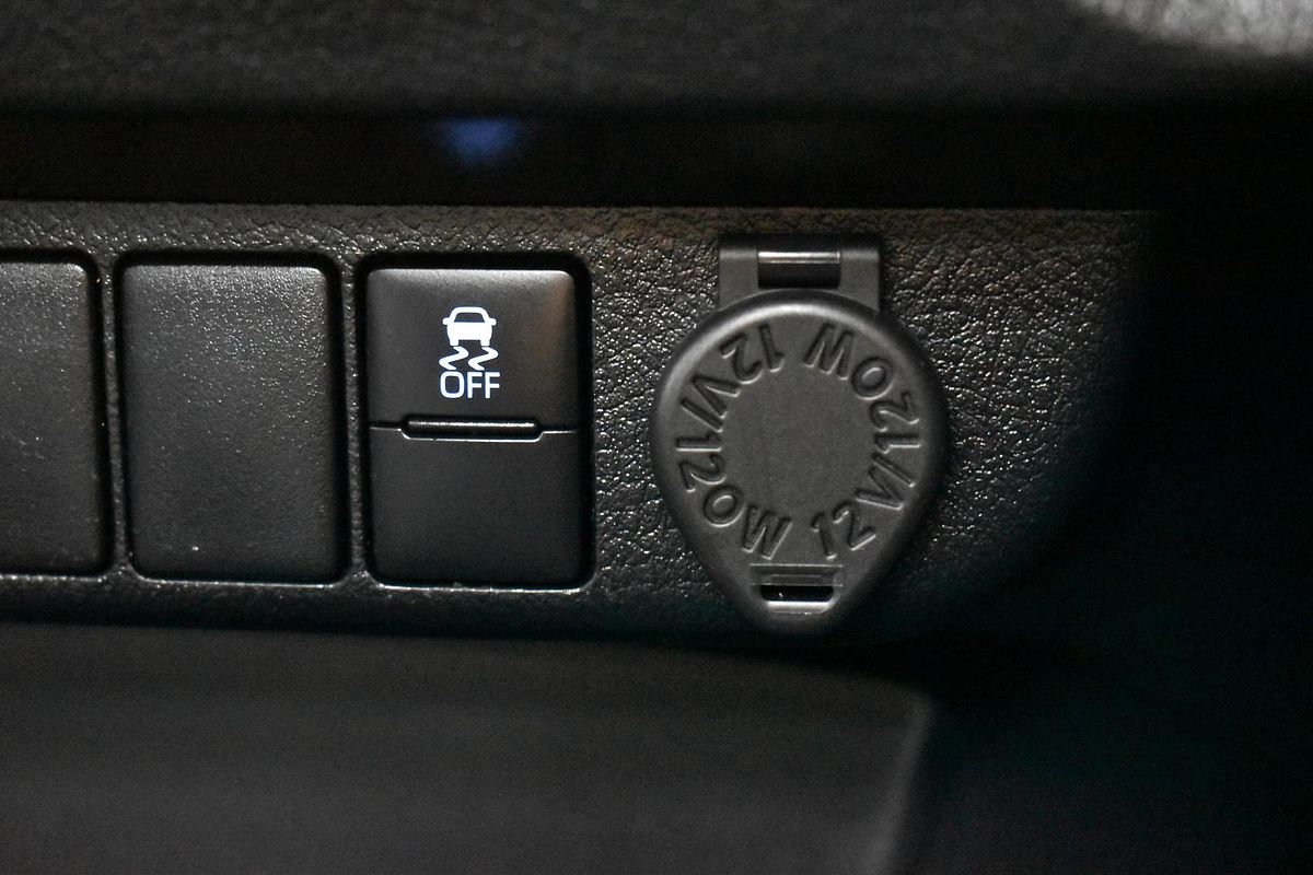 2020 Toyota Hilux Workmate TGN121R Rear Wheel Drive