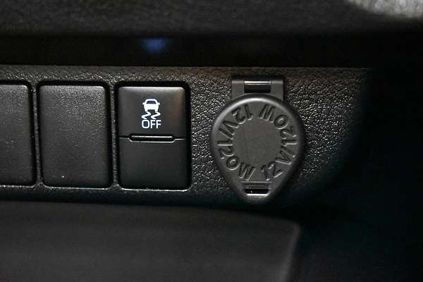 2020 Toyota Hilux Workmate TGN121R Rear Wheel Drive