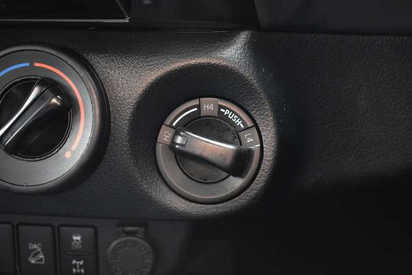 2021 Toyota Hilux SR GUN126R 4X4