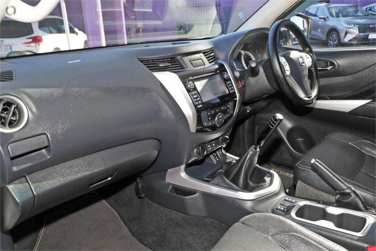 2016 Nissan Navara ST-X D23 4X4