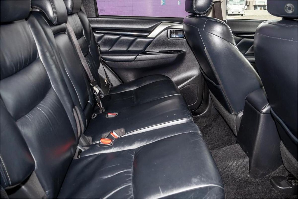 2016 Mitsubishi Pajero Sport GLS QE