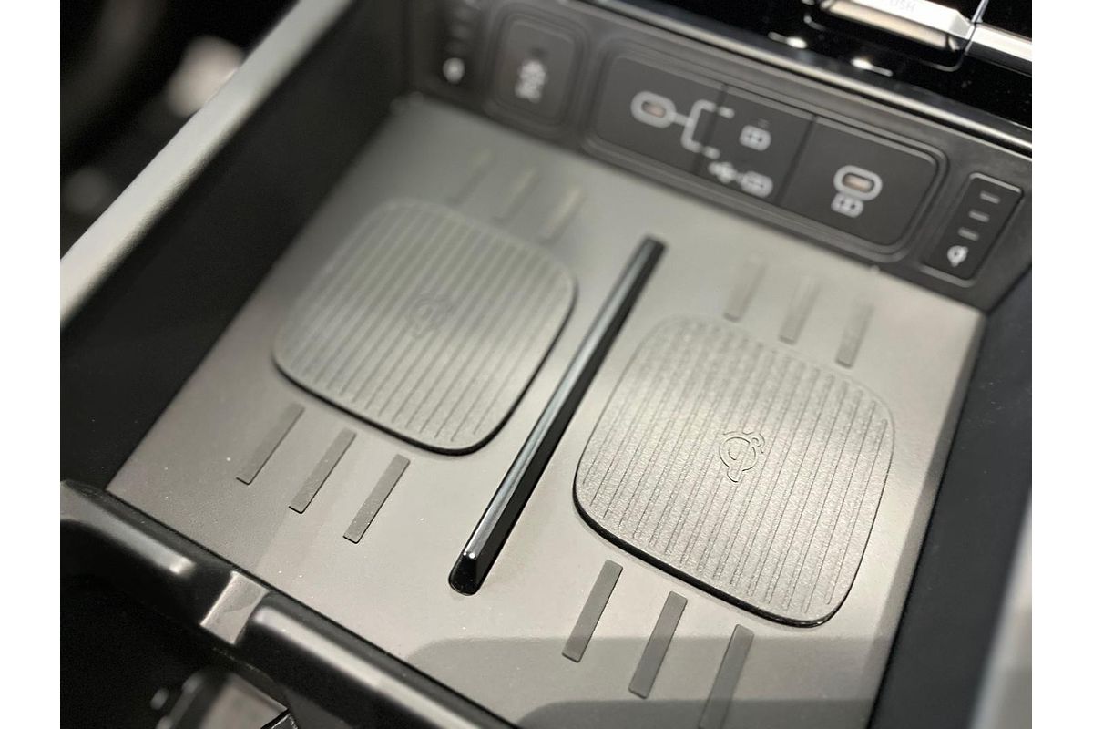 2025 Hyundai Santa Fe Hybrid Calligraphy MX5.V1