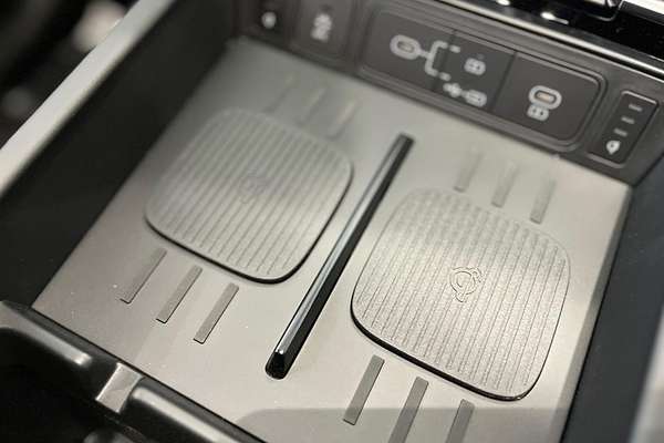 2025 Hyundai Santa Fe Hybrid Calligraphy MX5.V1